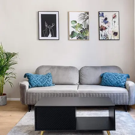 Apartamento Luxurious & Spacious In The Kertesz Street Budapest