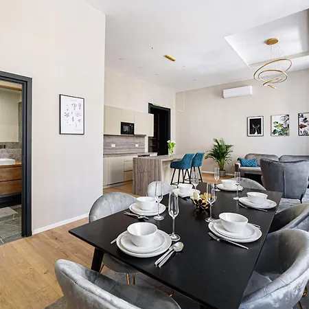 Luxurious & Spacious In The Kertesz Street アパート ブダペスト