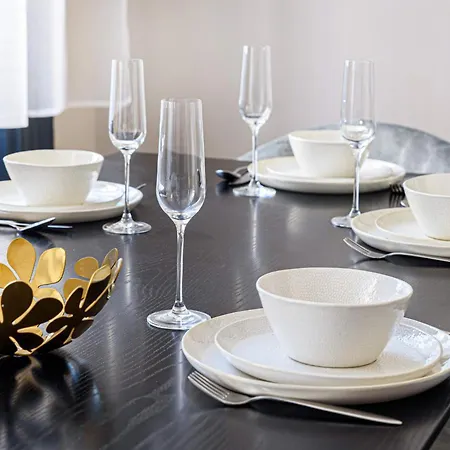 Daire Luxurious & Spacious In The Kertesz Street