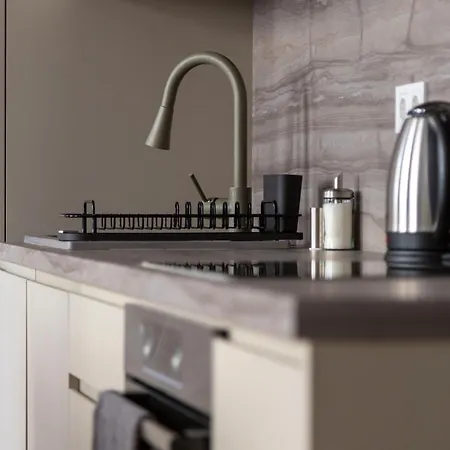 Daire Luxurious & Spacious In The Kertesz Street *